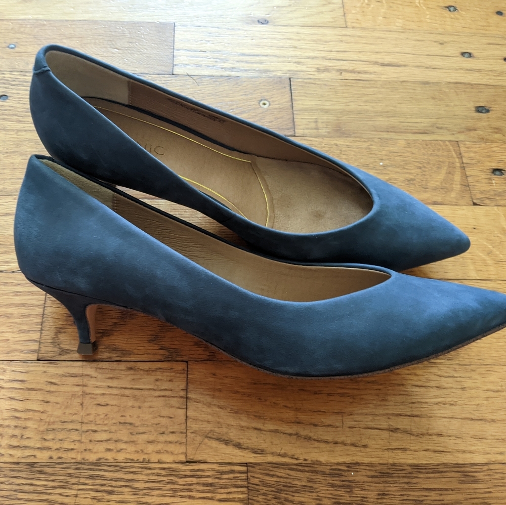 Vionic Women's Blue Heels
